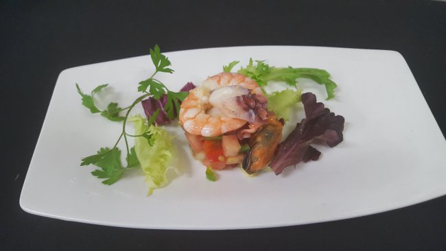 Ensaladilla Marinera preparado por La Reserva de Antonio
