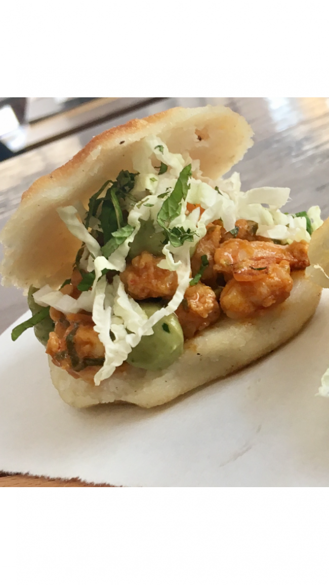 AREPA TOM YUM preparado por SOCA